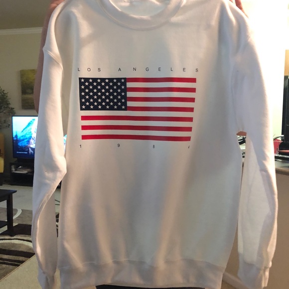 Cute oversized sweater - Picture 2 of 2